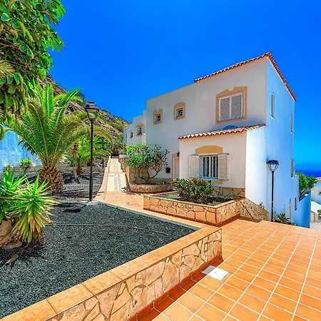 Spacious 2 Bedroom Tenerife South דירה אדחה
