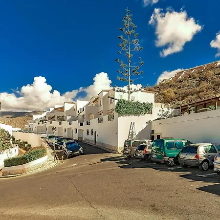 Spacious 2 Bedroom Tenerife South Appartamento Costa Adeje (Tenerife)